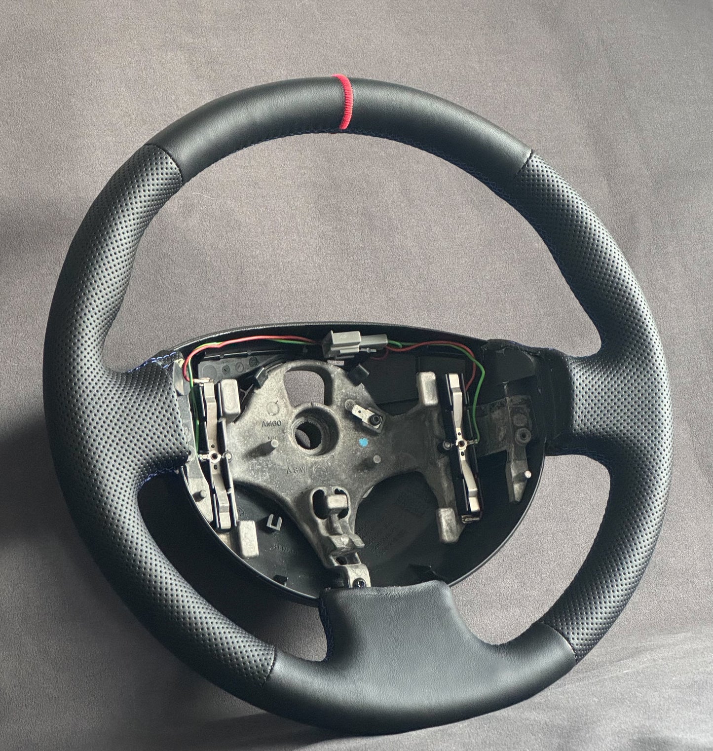 Volant cuir Megane 2 RS - type R25