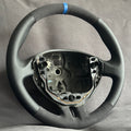 Volant Renault Clio 3 RS alcantara et cuir perforé - surpiqûres bleues et centreur bleu