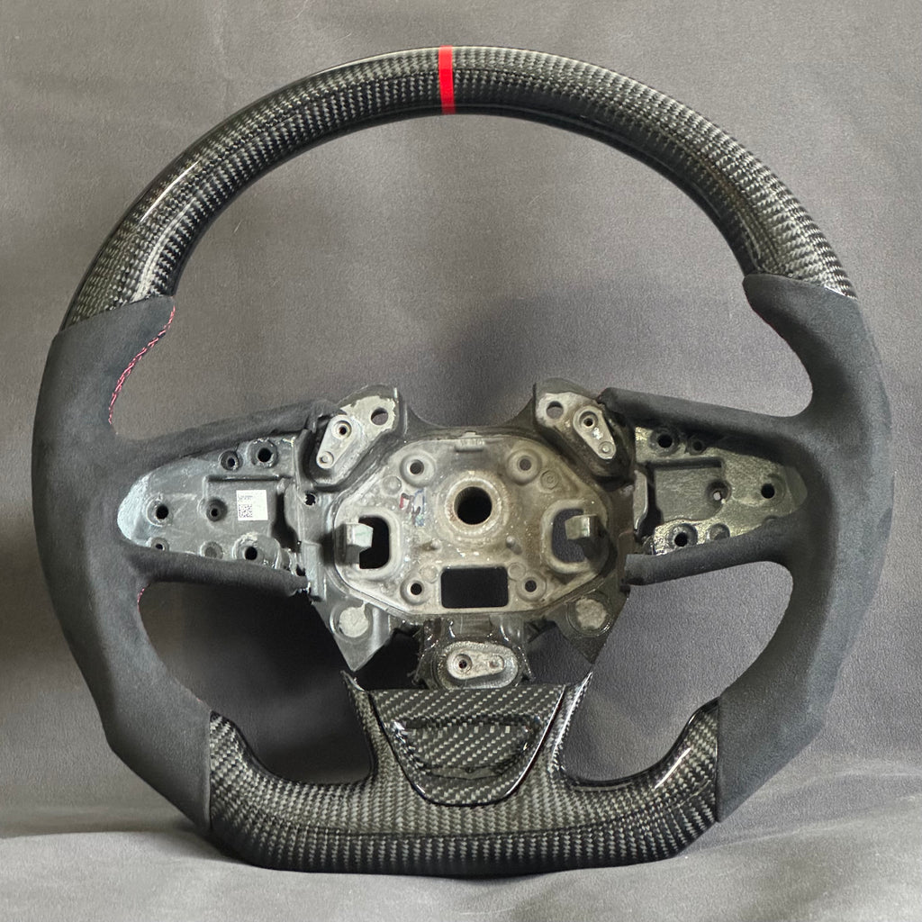 Volant Renault Megane 4 RS carbone et alcantara - surpiqûres rouges et centreur rouge