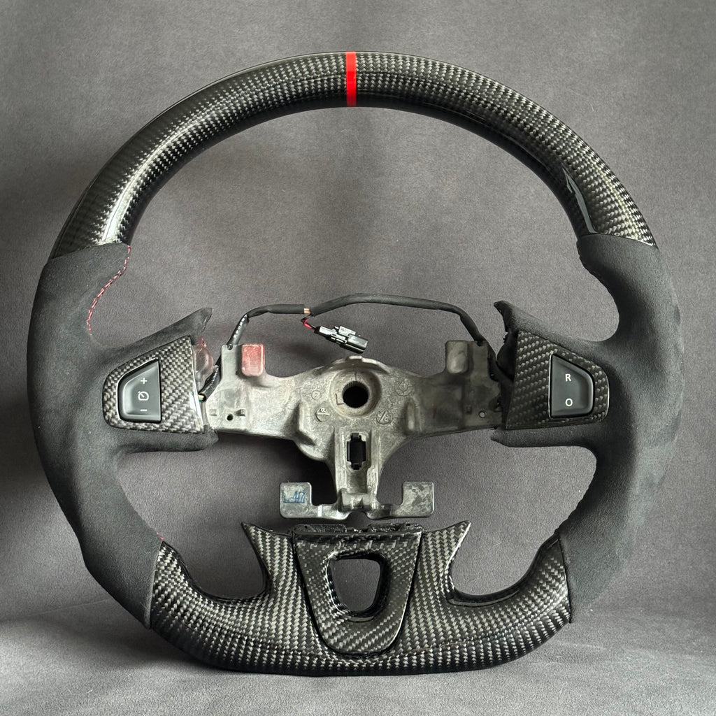 Volant Renault Megane 3 RS carbone et alcantara - surpiqûres rouges et centreur rouge