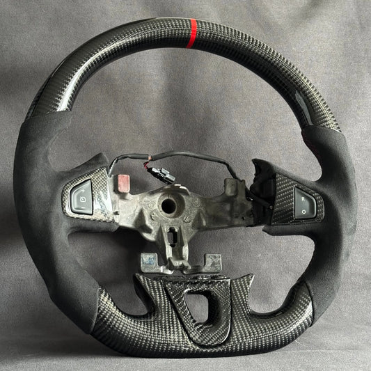 Volant Renault Megane 3 RS carbone et alcantara - surpiqûres rouges et centreur rouge STL Performance