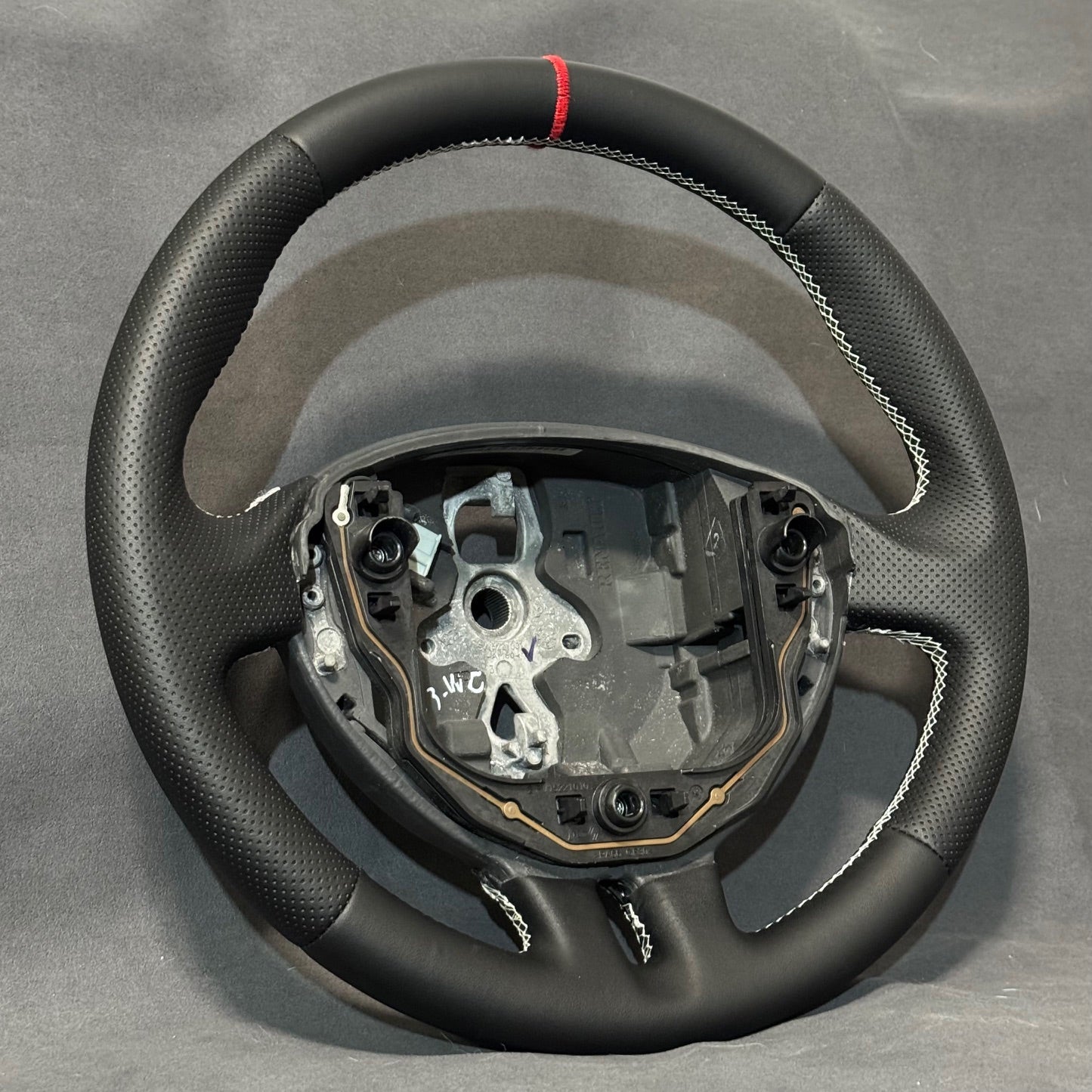 Volant cuir Clio 3 RS type origine STL Performance