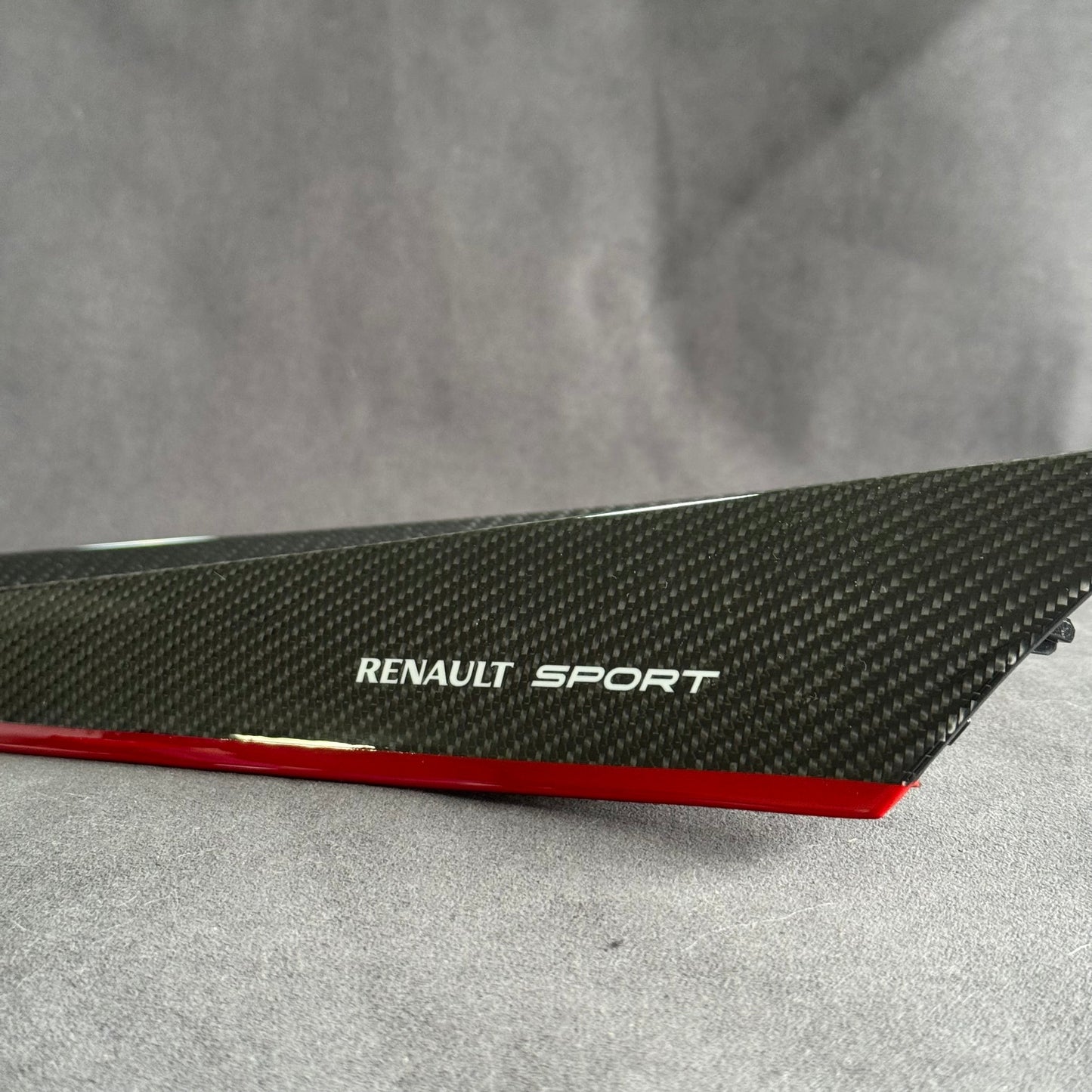 Baguettes intérieures carbone Megane 3 RS STL Performance