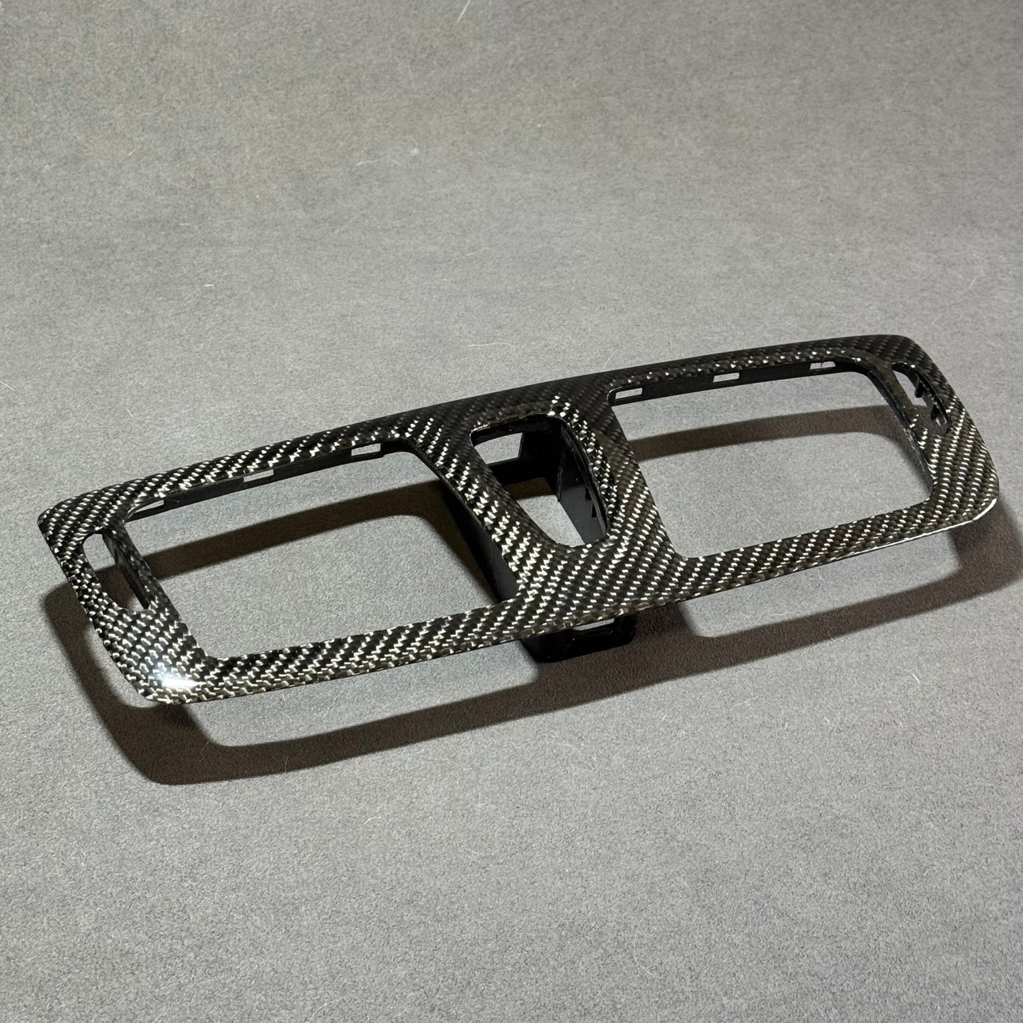 Aérateur centrale carbone Megane 3 RS STL Performance