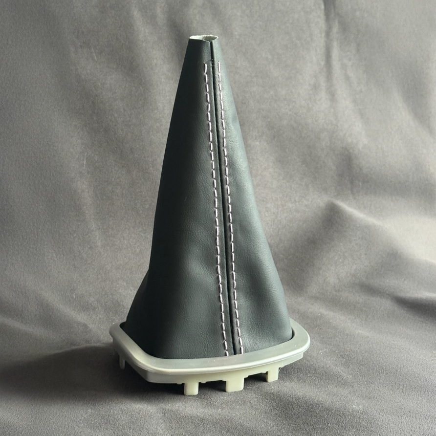 Soufflet de vitesse cuir Clio 3 RS STL Performance